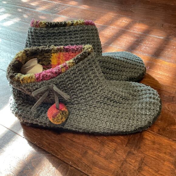 Cuddl Duds Fleece Lined Ankle Bootie Slippers Foam Insole Sz 9-10 - Picture 3 of 4